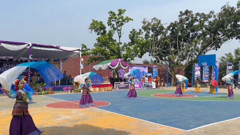 Pembukaan Kegiatan SMANDA FEST Ke- IV Tahun 2025 SMA Negeri 2 Muara Enim.