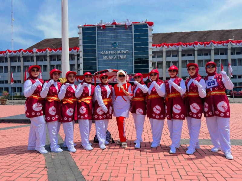 SMAN 2 Muara Enim Ikut Memeriahkan HUT RI Ke 80 Tahun 2025